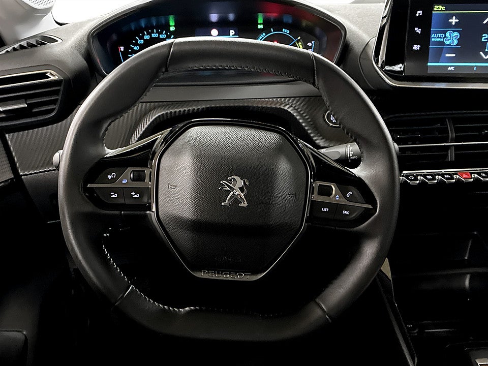 Bild på Peugeot E-208 Active Pack 50kWh 136hk Aut CARPLAY P-SENSORER BAK