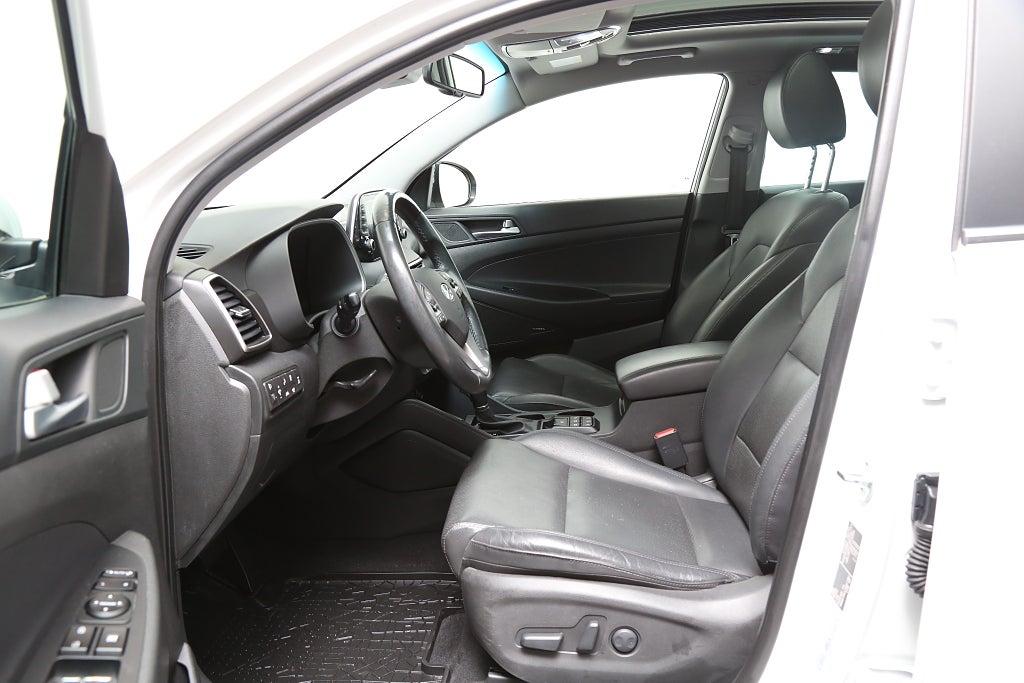Hyundai Tucson 2,0 CRDi 185hk Premium 4WD Aut Pano Skinn 360° Dragkrok