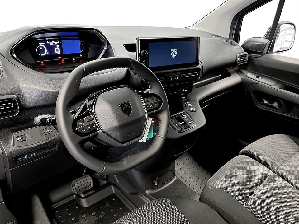 Bild på Peugeot Partner 130hk Aut L2 - EDITION! SERVICE & V-HJUL INGÅR!