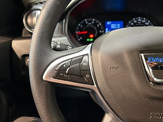 Dacia Duster 1.3 TCe 4x4 Kamkedja Mvärm Psens 1 ägare SoV