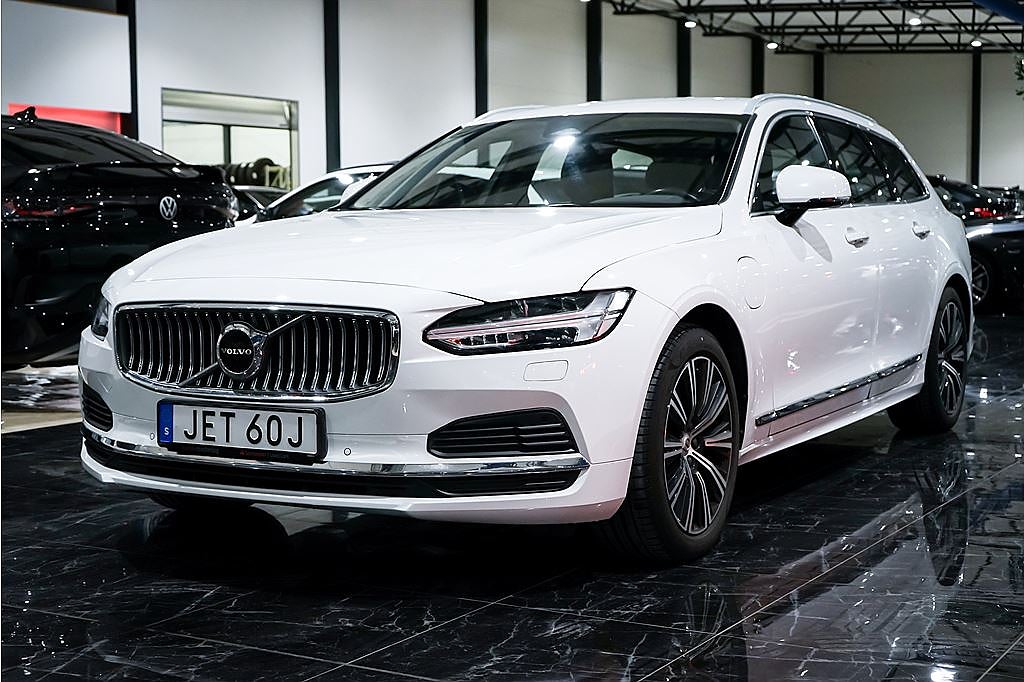 Volvo V90 Recharge T6 AWD Geartronic, 340hk Backkamera Google LED