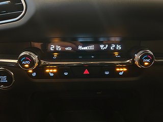 Mazda CX-30 2.0 SKYACTIV-X M Hybrid Kamera/Navi/S&V-däck