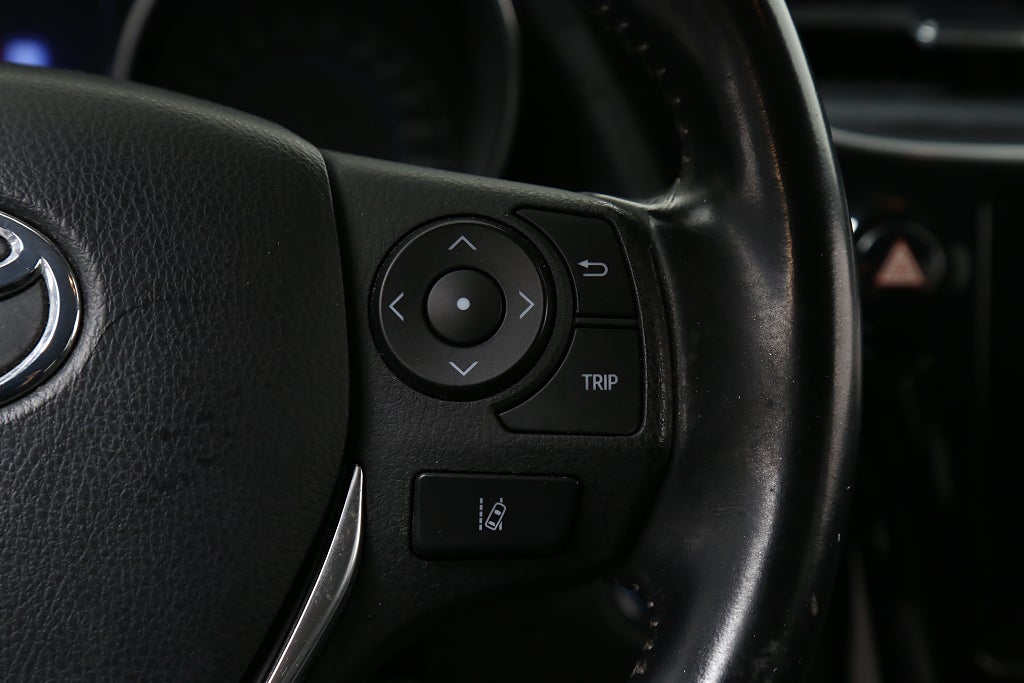 Toyota Auris Touring Sports Hybrid e-CVT Comfort 136hk 2018