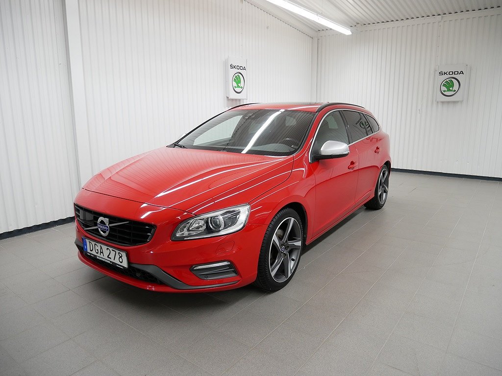 Volvo V60 D3 Geartronic Momentum R-Design