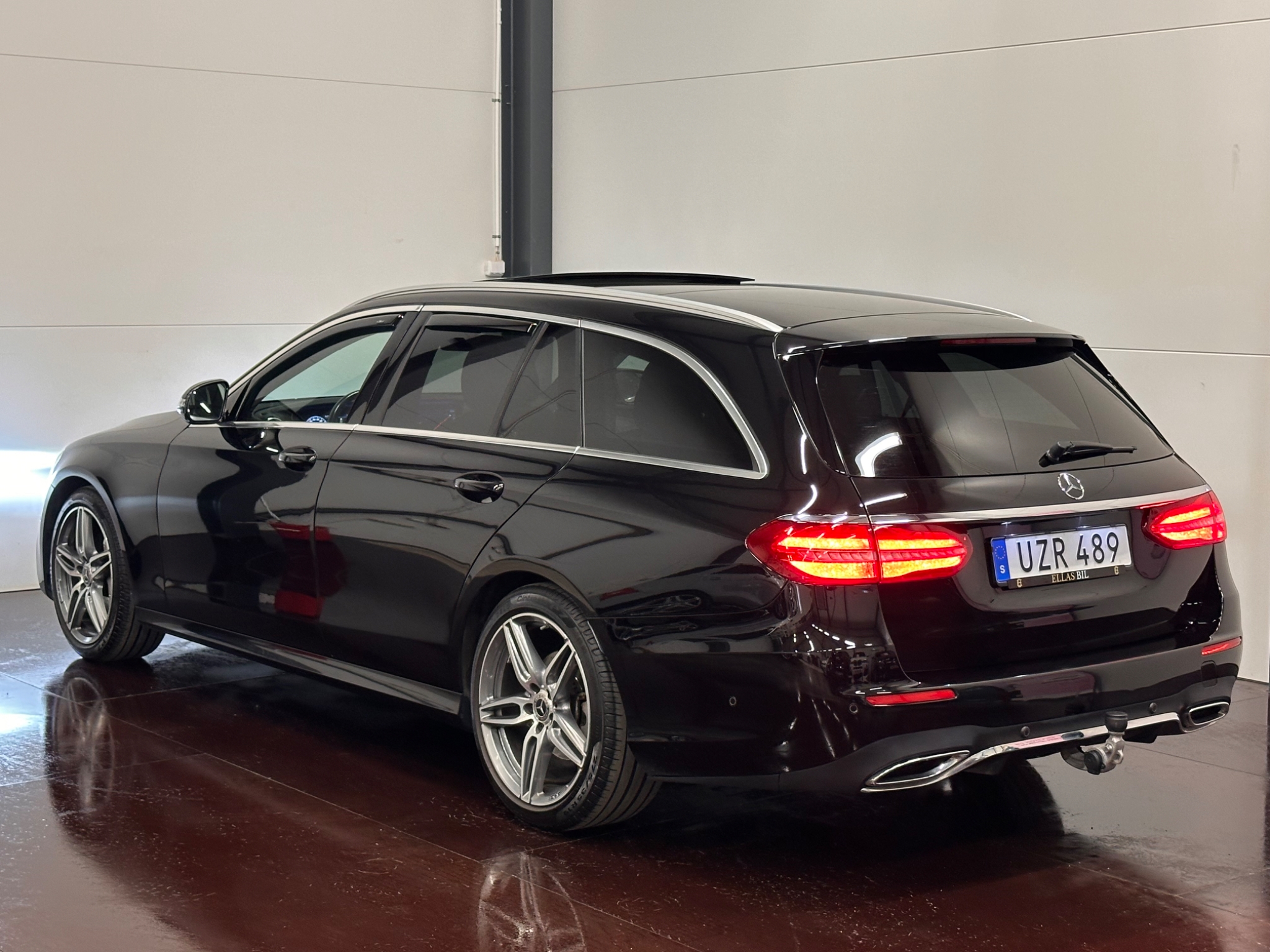 Mercedes-Benz E 2019, bild 5/10