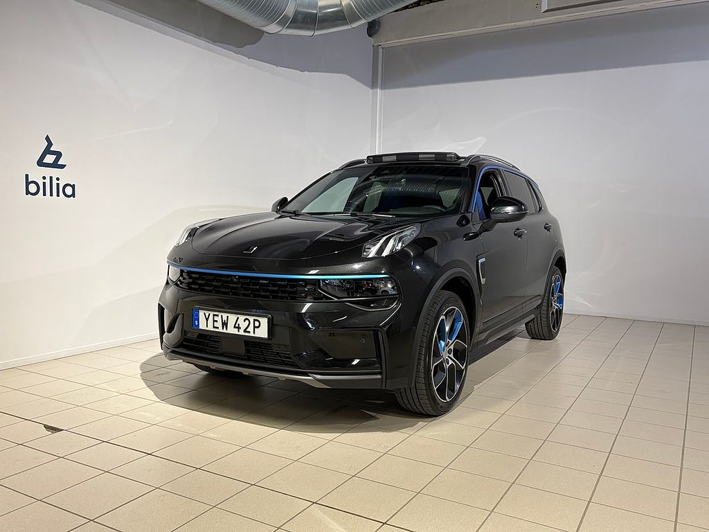 Lynk & Co 01 PHEV