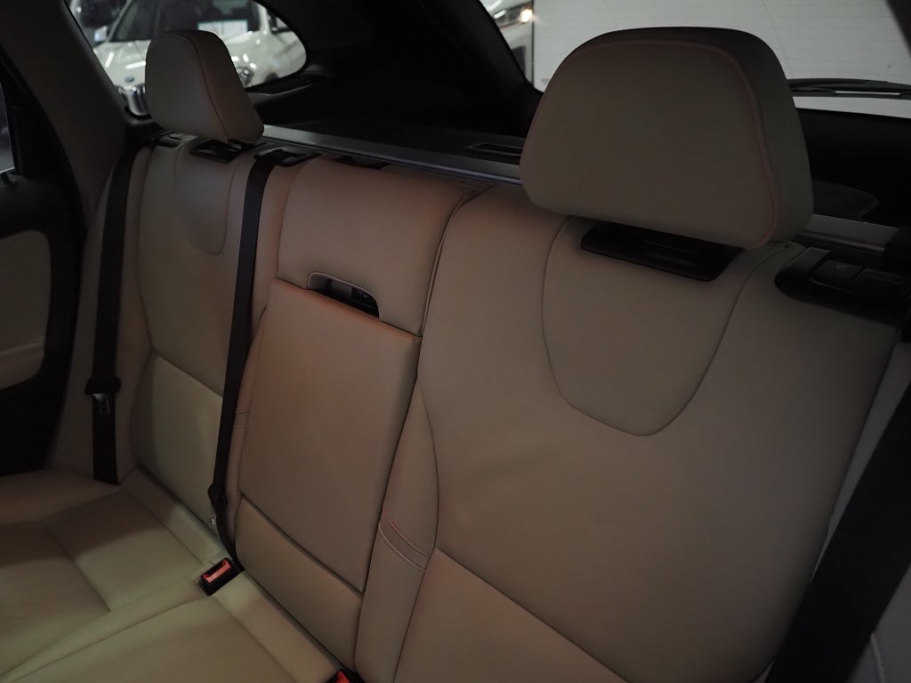 Volvo XC60 D5 AWD Geartronic Ocean Race Business Skinn Pano 2015