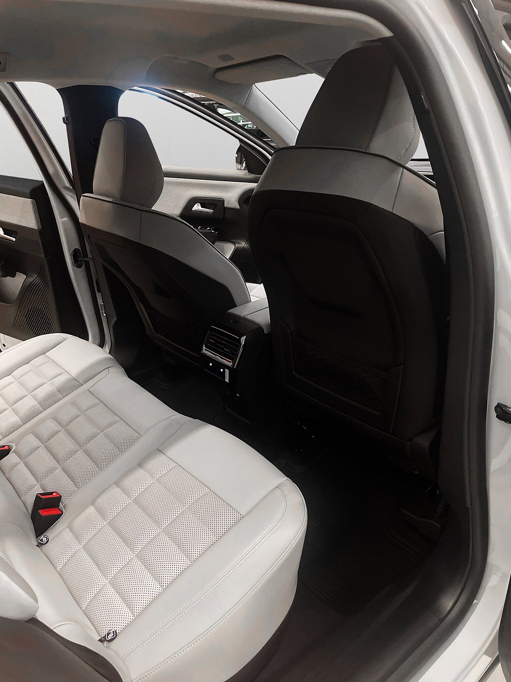 Citroën C5 Aircross 2026 - miniatyr 10