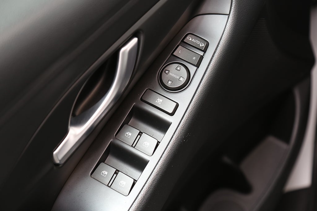 Hyundai i30 1,4 T-GDi 140hk Trend Kombi Aut CarPlay Kamera