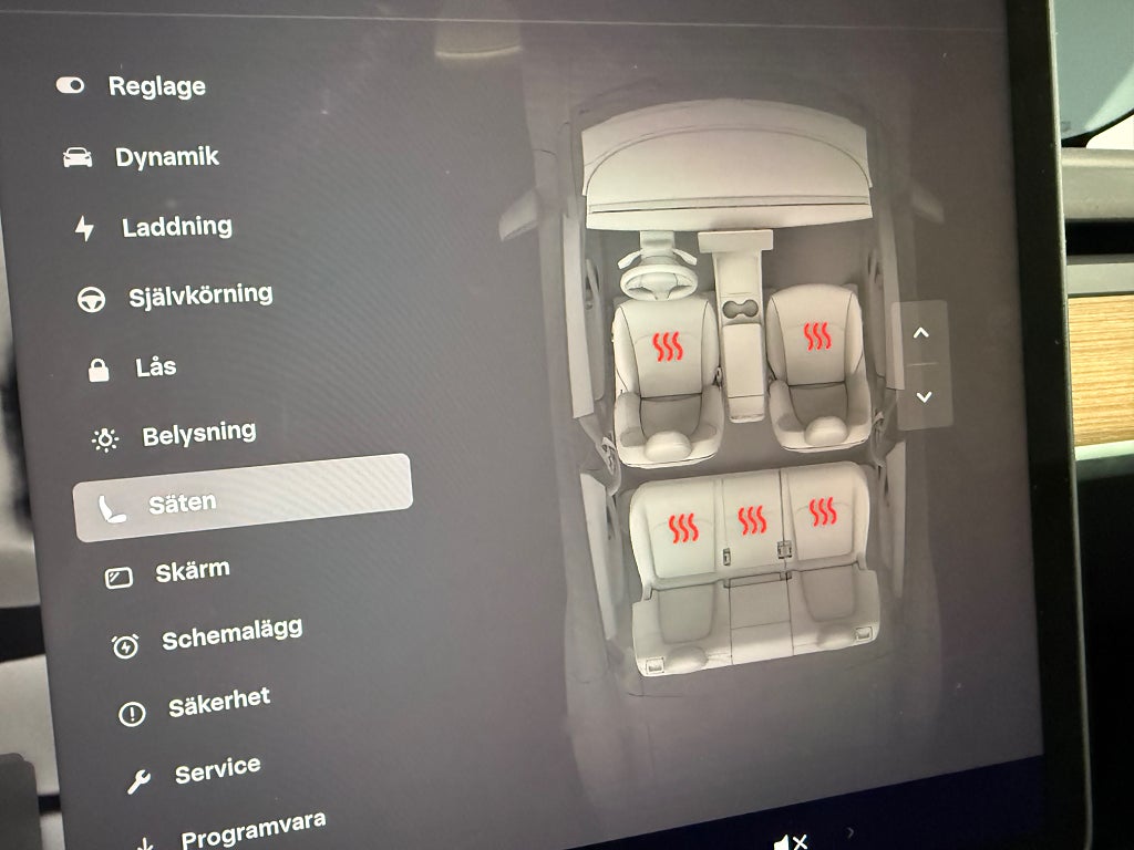 Tesla Model Y Long Range AWD Glastak 514hk - bild 27