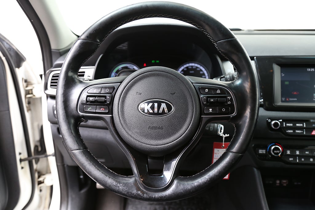 Kia Niro Hybrid 141hk Advance Plus Aut Navi Kamera 2019