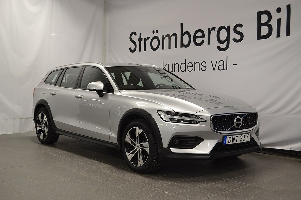 Volvo V60 Cross Country AWD 190hk