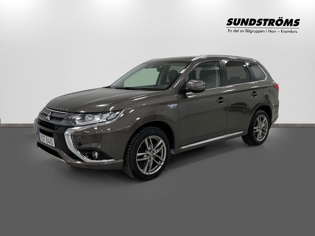 Mitsubishi Outlander PHEV CVT Dragkrok V-hjul 3,95% Ränta!