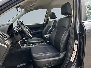Subaru Forester 2.0 4WD Drag/MoK-Värm/Kamera/S&V-Hjul/Full servad – bild 13
