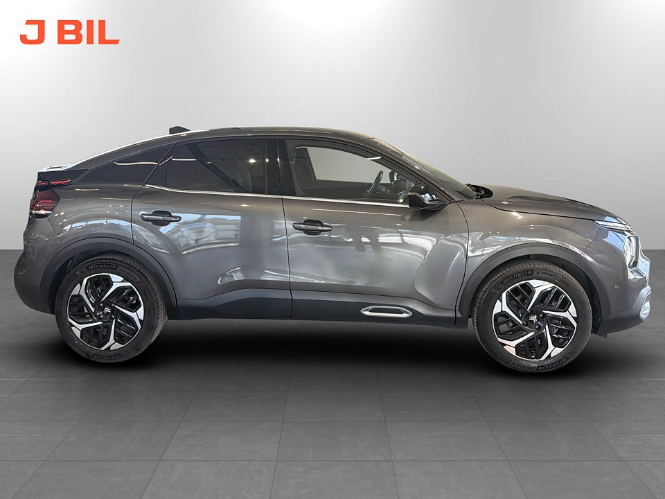 Bild på Citroën C4 Shine 1.2 PT 130hk Aut B-KAMERA CARPLAY