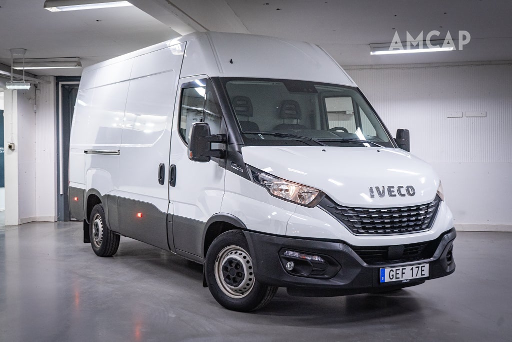 Iveco Daily 35-140 2.3 JTD Hi-Matic L2H2 | MOMS | Värmare | Drag