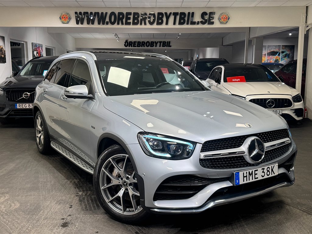 Mercedes-Benz GLC 300 e 4MATIC Luft HUD AMG UNIK UTR 320hk