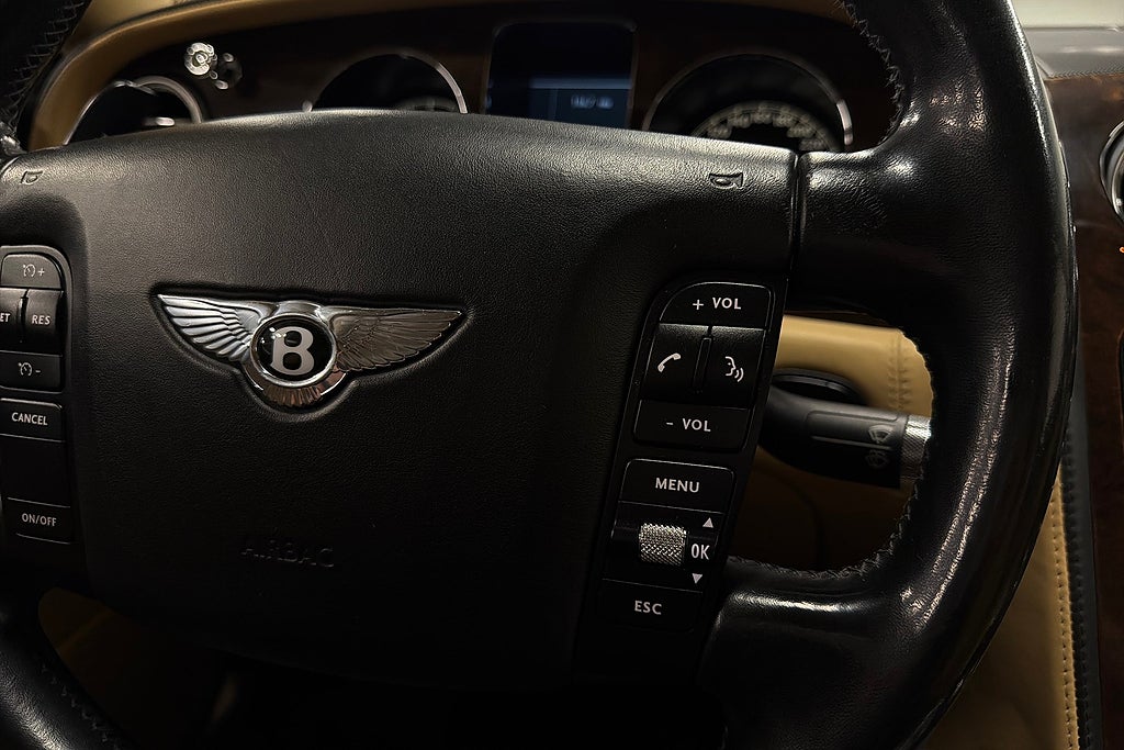 Bentley Continental Flying Spur L 6.0 W12 AWD, 560hk, 2006, Unik