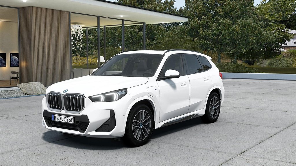 BMW X1 xDrive30e M Sport Business Launch Ed DA+ HUD Drag