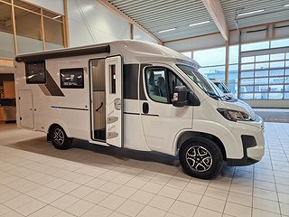 Husbil-halvintegrerad Sun Living C 65 SL 2 av 18