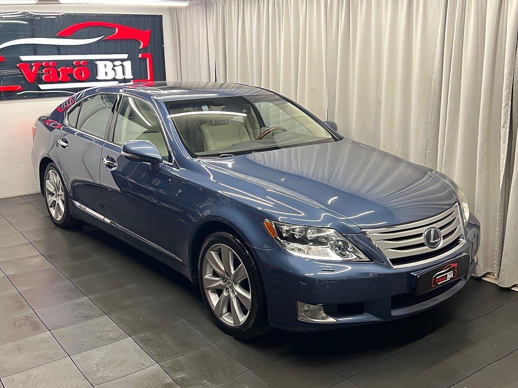 Lexus LS 600h AWD Taklucka 5.0 V8 CVT Massage