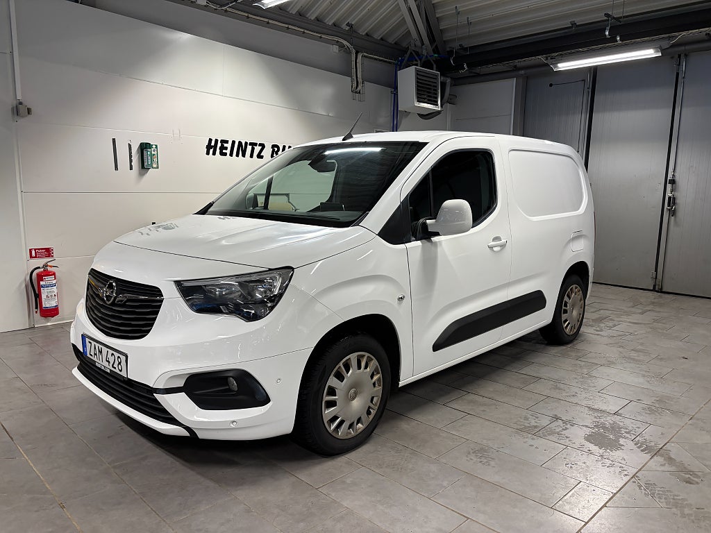 Opel Combo Cargo 1.5 BlueHDi 100 Euro 6 | Drag | V-Hjul