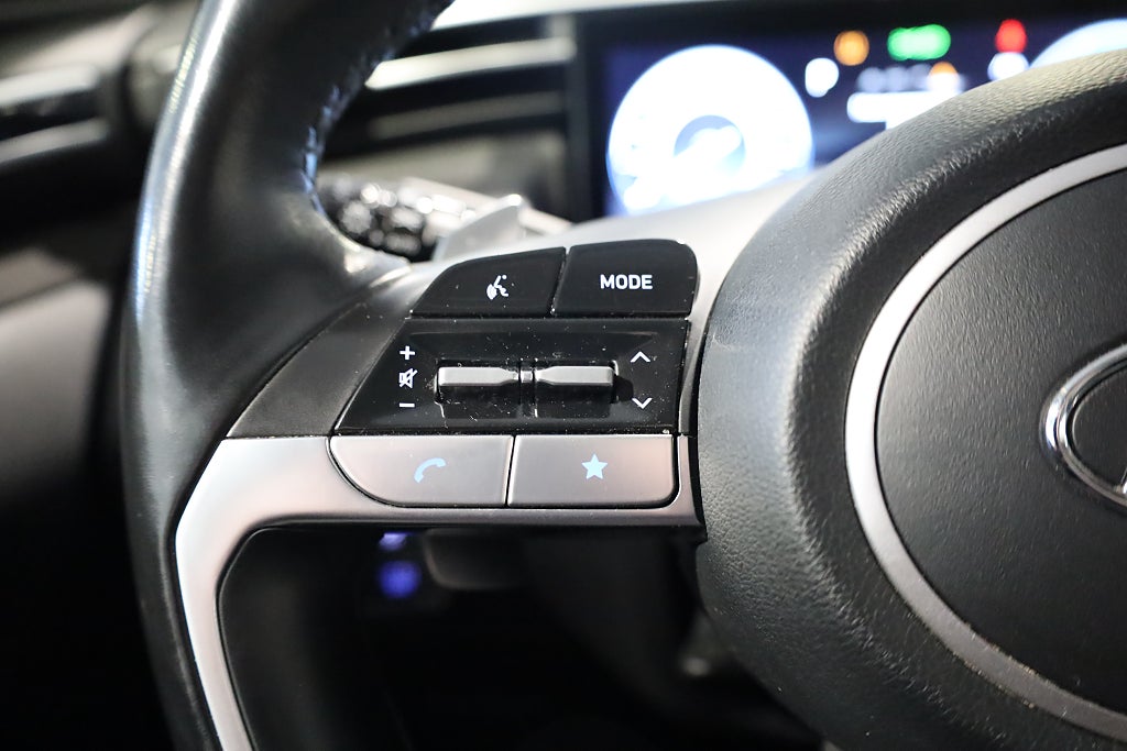 Hyundai Tucson Hybrid 230hk Advanced Panorama Drag Navi 360° Läder