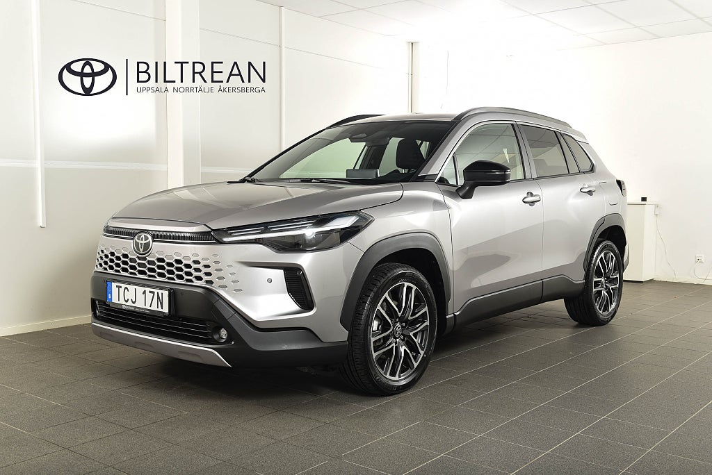Toyota Corolla Cross 1,8 Elhybrid Style "Nya modellen" Backkamera Moms