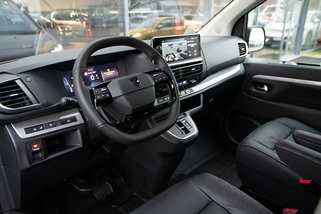 Peugeot Traveller 2.2 BlueHDi 180hk Allure 8-Sits Panorama 5 års garanti