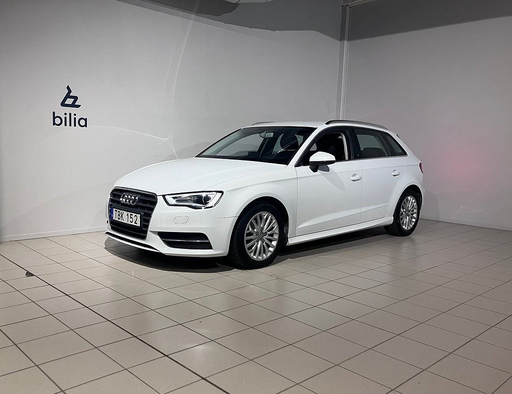 Audi A3 Sportback 1,6 Tdi Attraction | Farthållare | Parkeringssensor ba