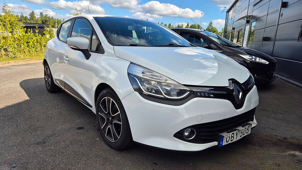 Renault Clio 0.9 TCe EU5 Nyservad 