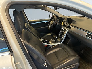 Volvo V70 D4 AWD Classic Momentum Drag/Psens/SoV-Däck/MoK-Värm – bild 10