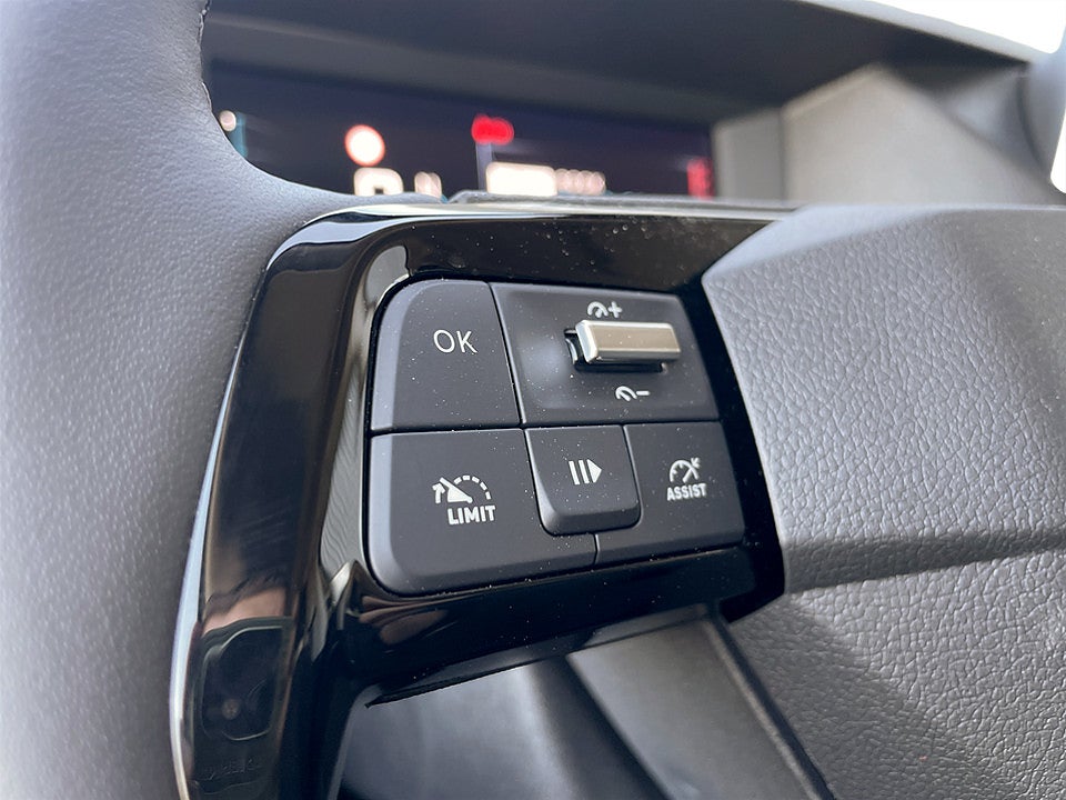 Bild på Citroën Jumpy Spacetourer PLUS BlueHDi 9-SITS Aut - OMGÅENDE LEVERANS!