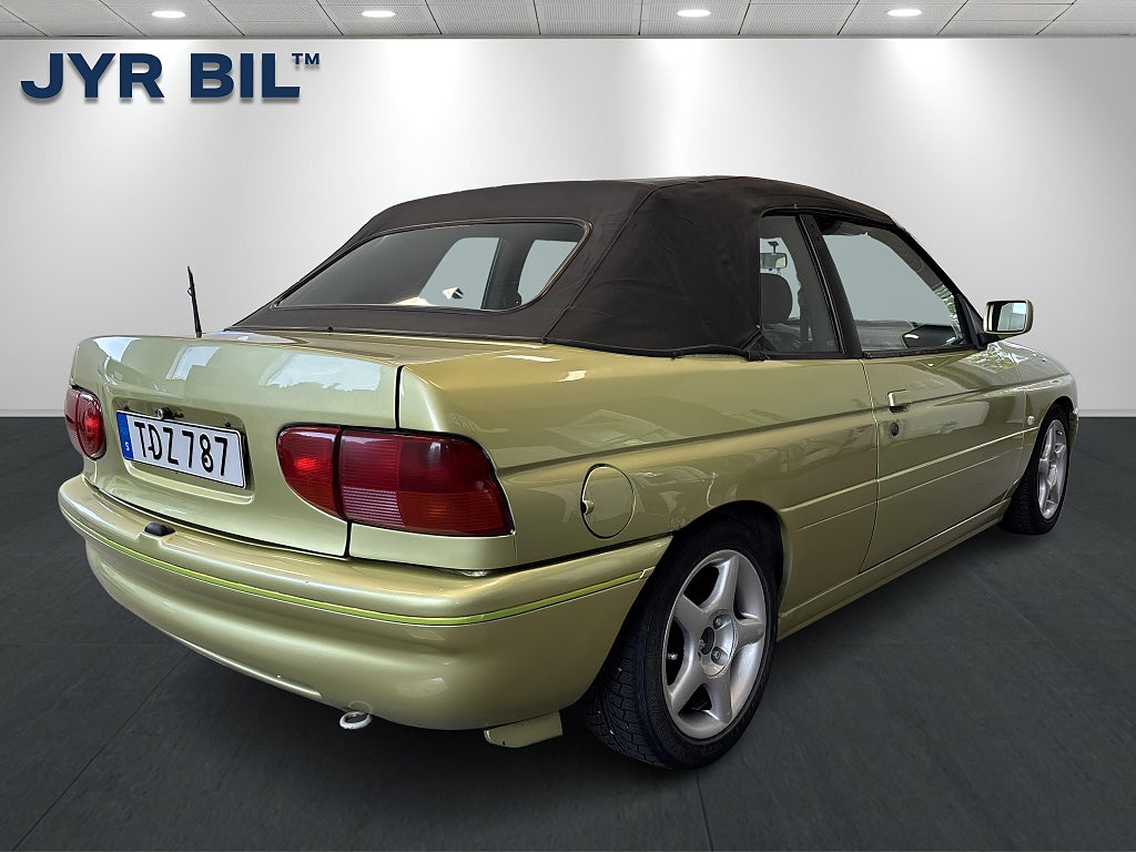 Ford Escort Cabriolet 1.6 Manual, 5-trins, 90ps, 1994