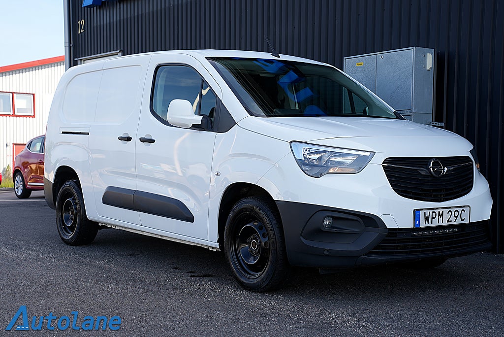 Opel Combo Cargo XL 1.5 BlueHDi 100 CarPlay,Väramre,Drag,3-Sits