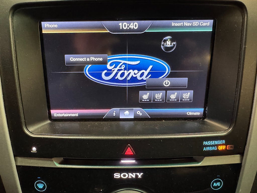 Ford Explorer 2013 - miniatyr 28