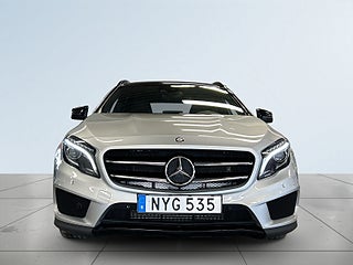 Mercedes-Benz GLA 220 d 4MATIC 7G-DCT AMG Line M-värmare/kamera/S&V-Däck – bild 2
