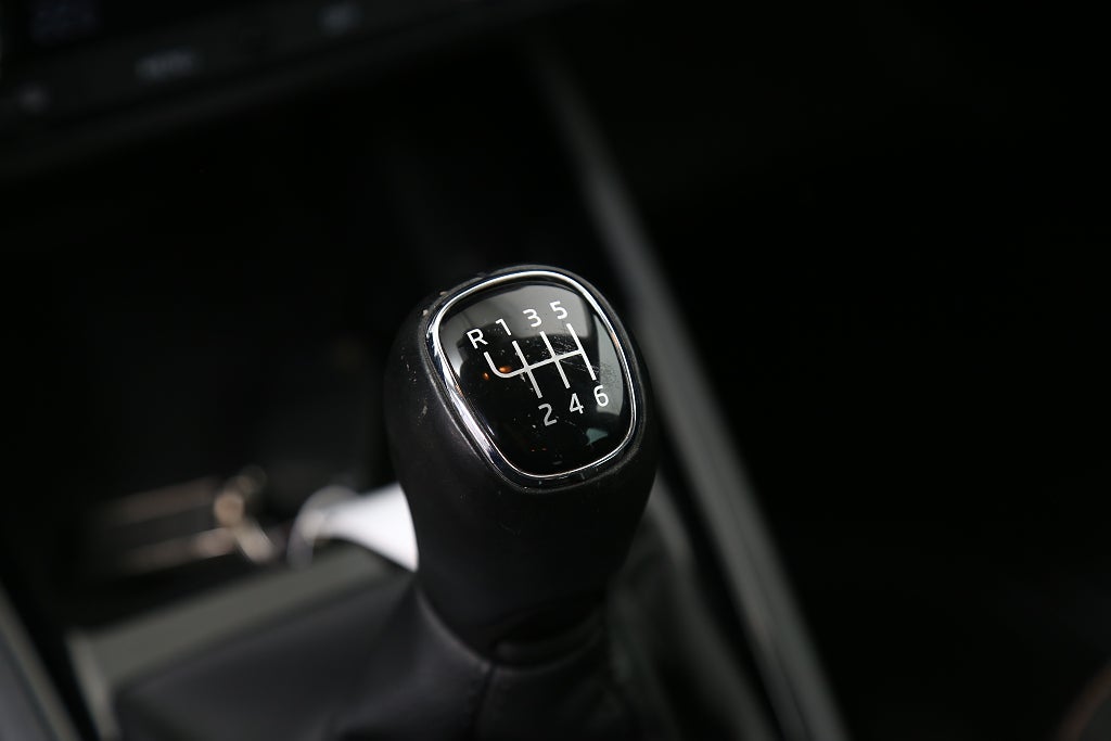 Skoda Scala 1,0 TSI 115hk Style CarPlay P-sensorer 2019