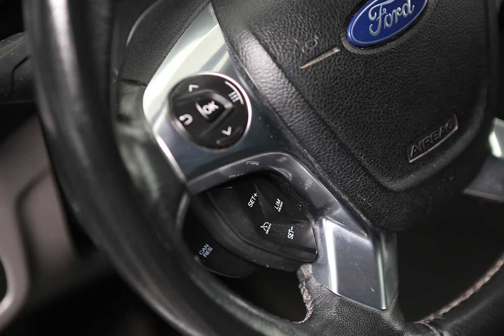 Ford transit Connect 220 1,5 EcoBlue Skåp Värmare Drag 2020