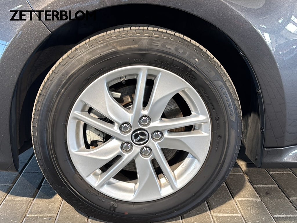 Halvkombi Mazda 2 13 av 14