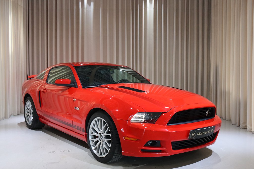 Ford Mustang GT / CS SelectShift 426HK Navi Corsa V-Hjul