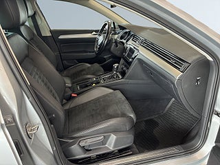 Volkswagen Passat SC 2.0 TDI DSG 4M GT R-Line S&V-hjul/Kamera/Drag/Dvärm – bild 10