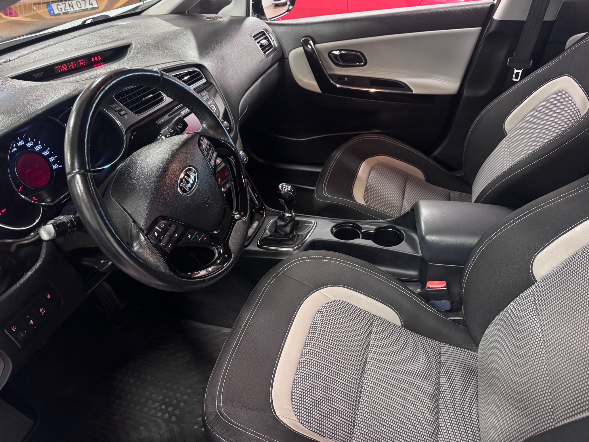 Kia Ceed 2015, bild 7/36