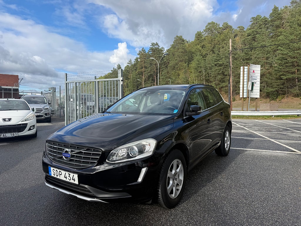 Volvo XC60 D4 181hk Momentum Business Edition 11900mil Drag Euro 6