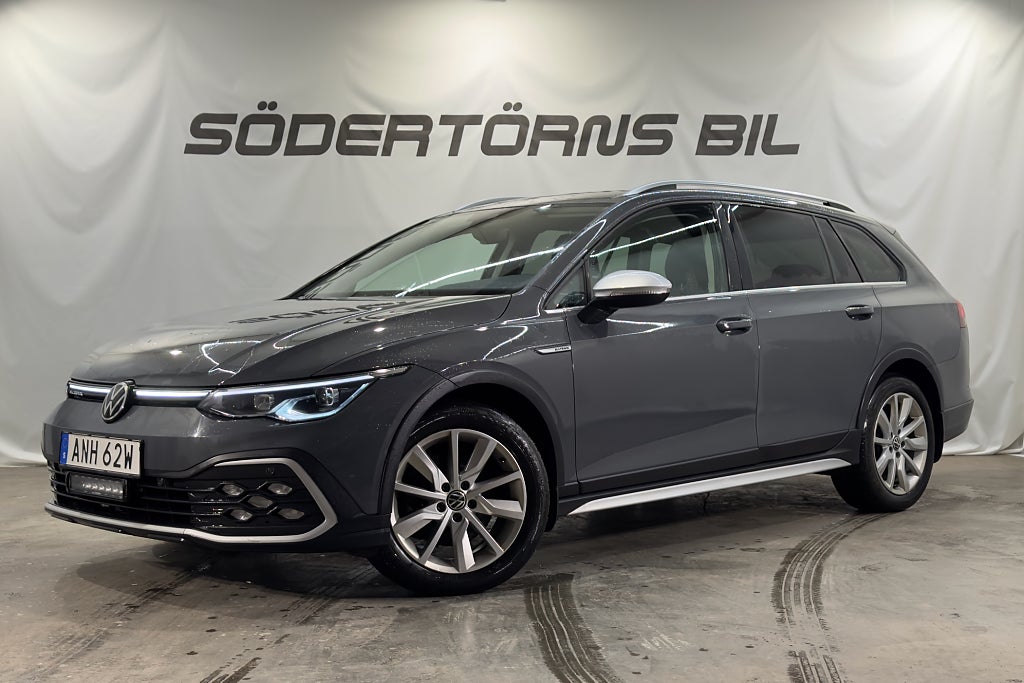 Volkswagen Golf Alltrack 2.0 TDI 4M KAMERA VÄRMARE IQ.LIGHT DRAG MOMSBIL