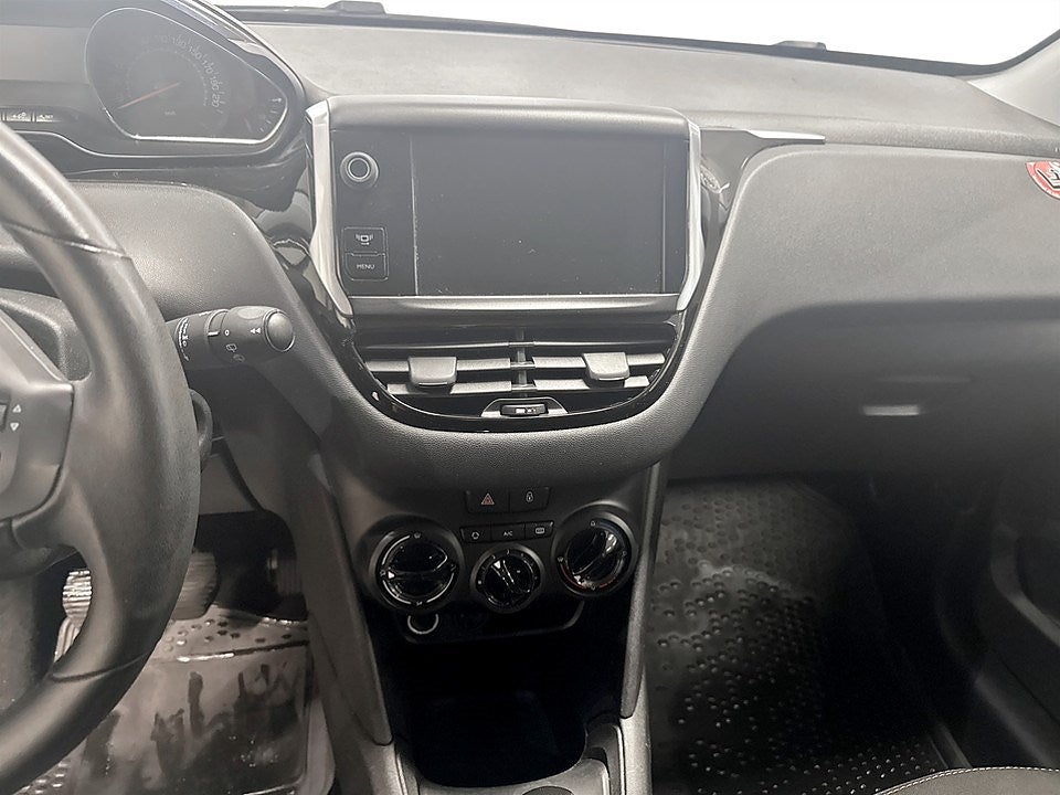 Bild på Peugeot 208 1.2 VTi 82hk - P-SENSORER BAK