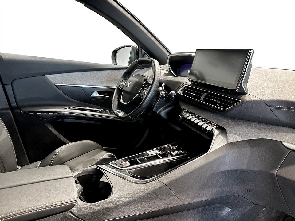 Bild på Peugeot 3008 GT 1.2 PT 130hk Aut B-KAMERA CARPLAY
