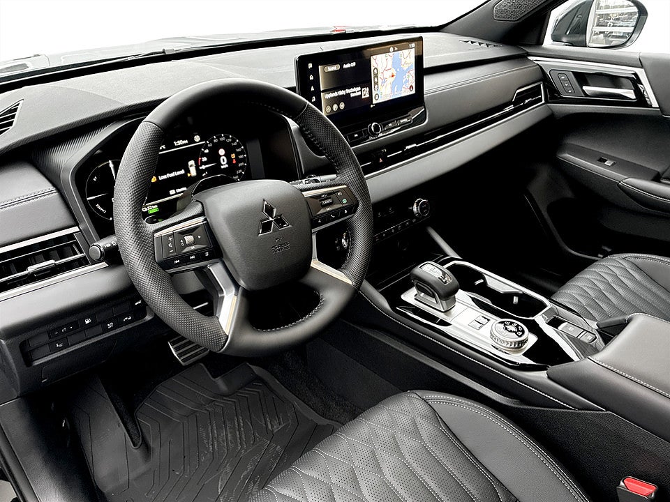 Bild på Mitsubishi Outlander Instyle Edition PHEV - OMGÅENDE LEVERANS!