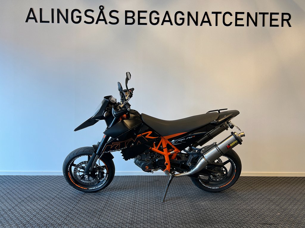 KTM 690 SM R Supermoto 