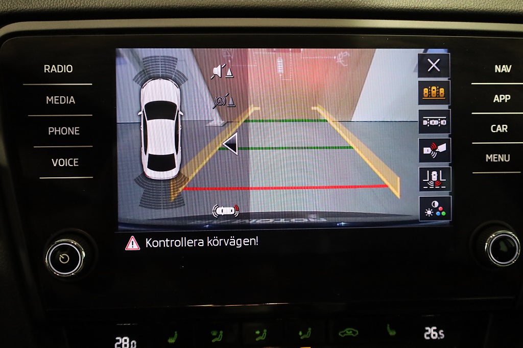 Skoda Octavia 1.0 TSI Navi Värmare Kamera Canton Carplay 2018